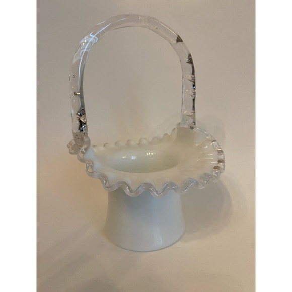 Fenton Silver Crest Ruffled Basket - Picture 2 of 11